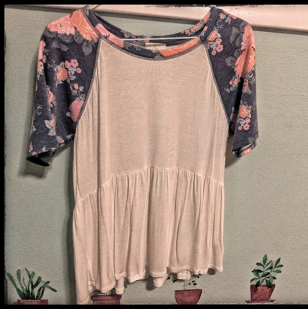 Charming Charlie Casual Girly Peplum Top - Medium